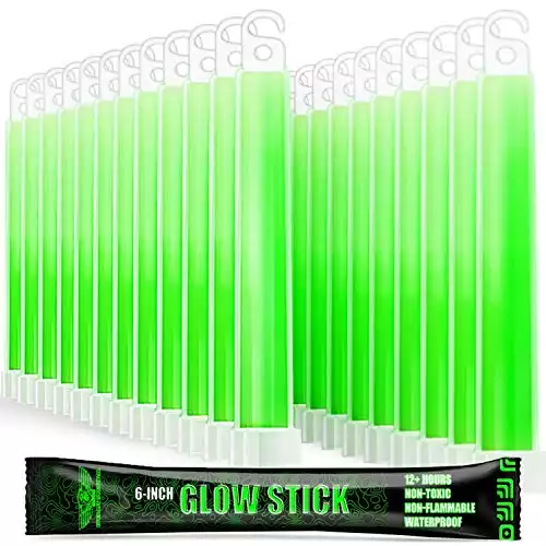 EVERLIT Survival Emergency Glow Sticks- 6 Inches Light Sticks for First Aid Kit, Survival Kit, Camping, Hiking, Outdoor, Disasters, Emergencies Up to 12 Hours Duration… (24 Pack, Green)