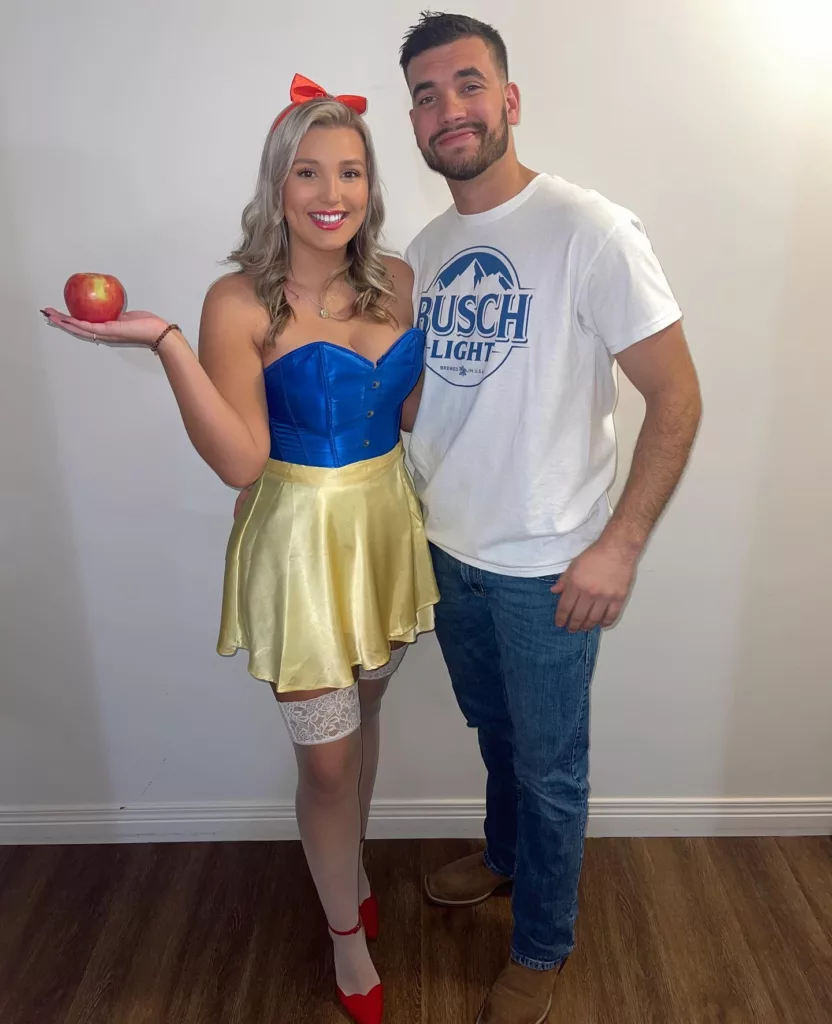 rhyme without reason costume 13