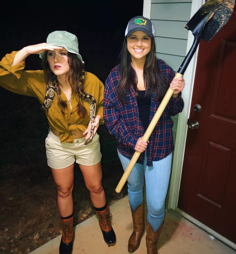 rhyme without reason costume 7
